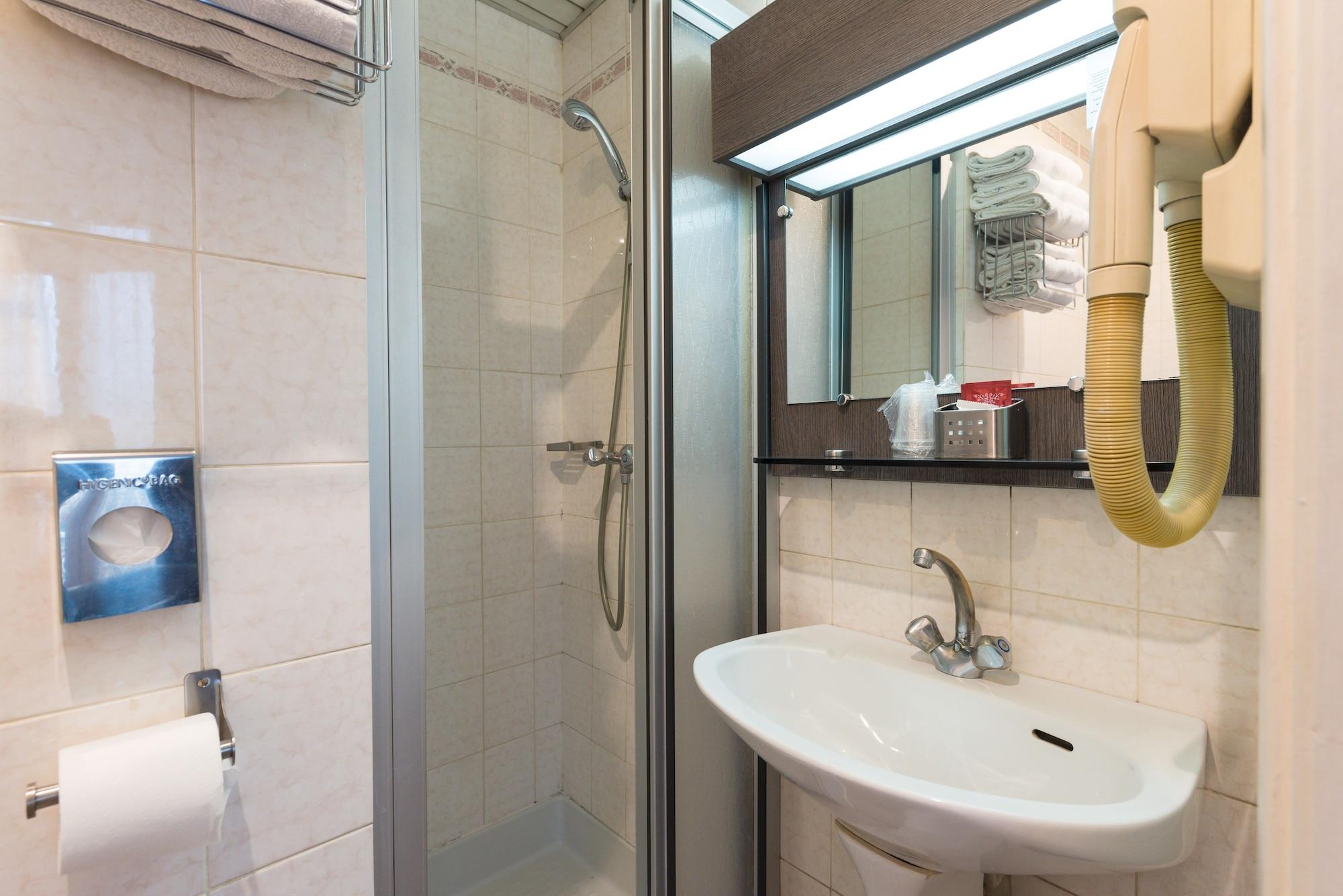 Home Latin Париж Екстер'єр фото